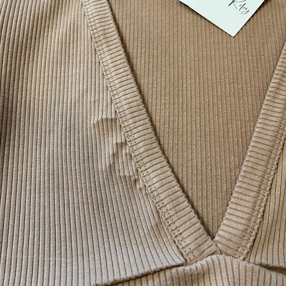 NWT Madison Riley Crop Top - Picture 5 of 5